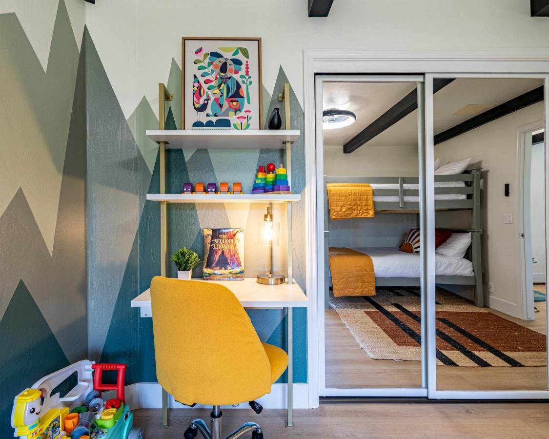 Secluded Mtn Top Family Haven W/Views Spa & Arcade Three Rivers Zewnętrze zdjęcie
